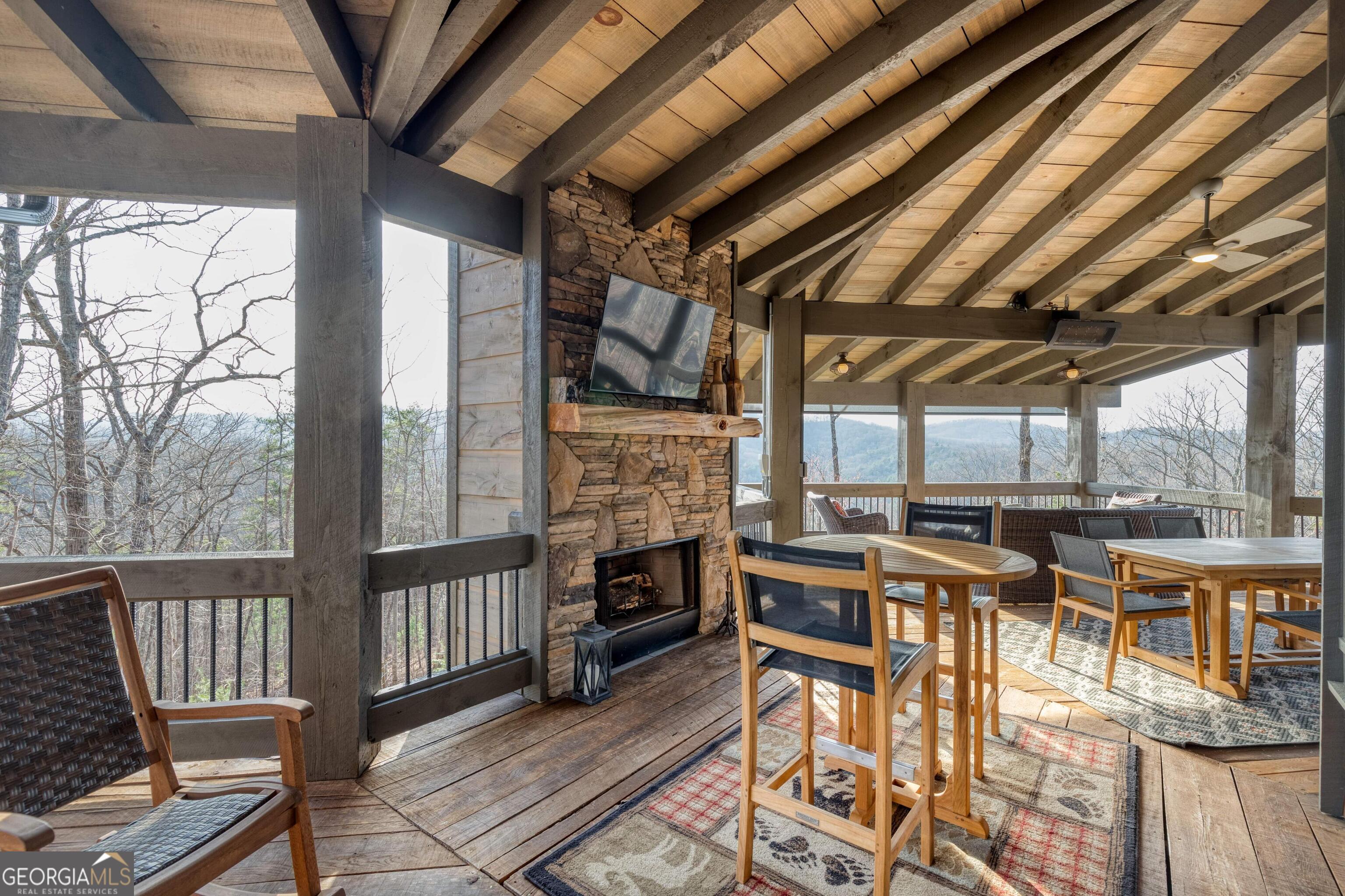 272 Heights Overlook Property Photo 15