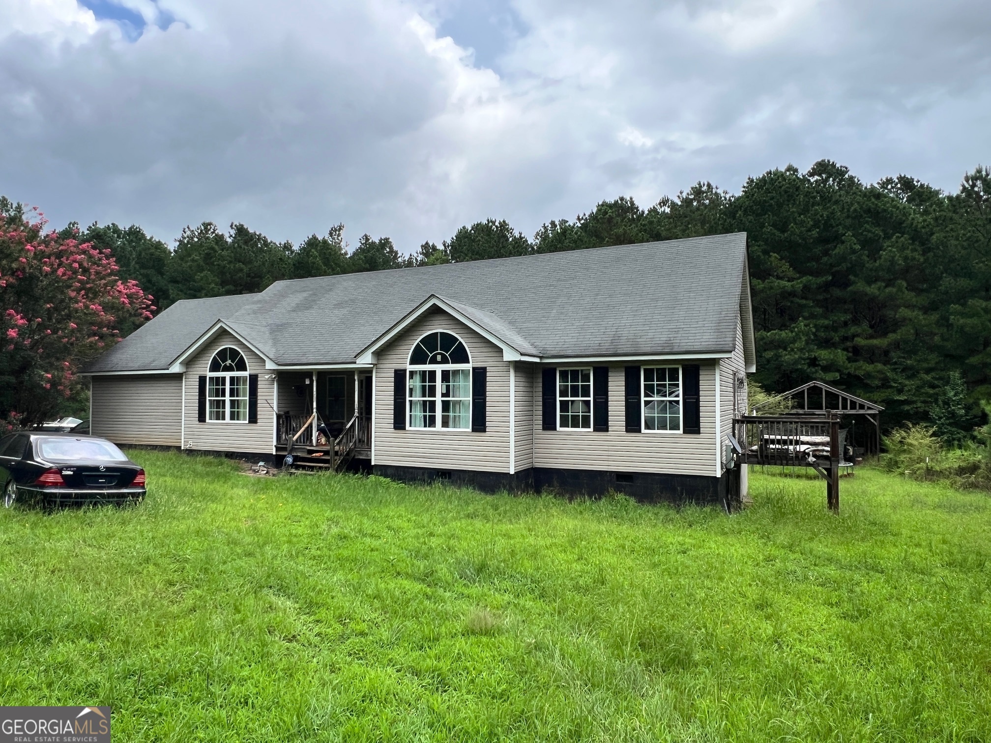 1383 Sims Road Se Property Photo 1
