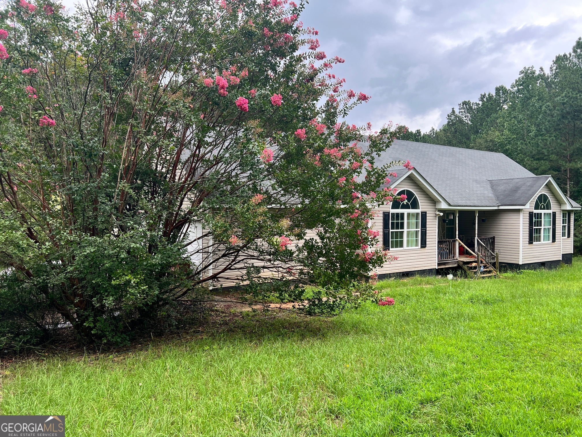 1383 Sims Road Se Property Photo 8