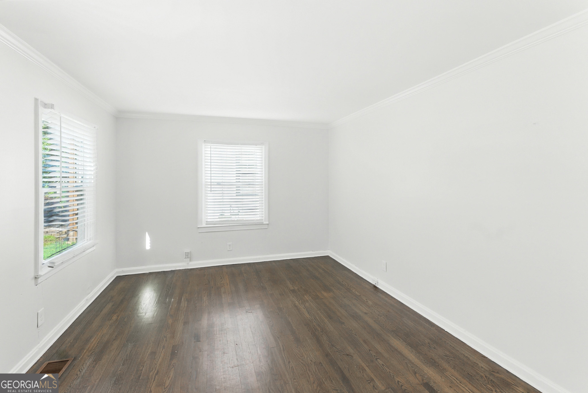 1411 Mercer Avenue Property Photo 11