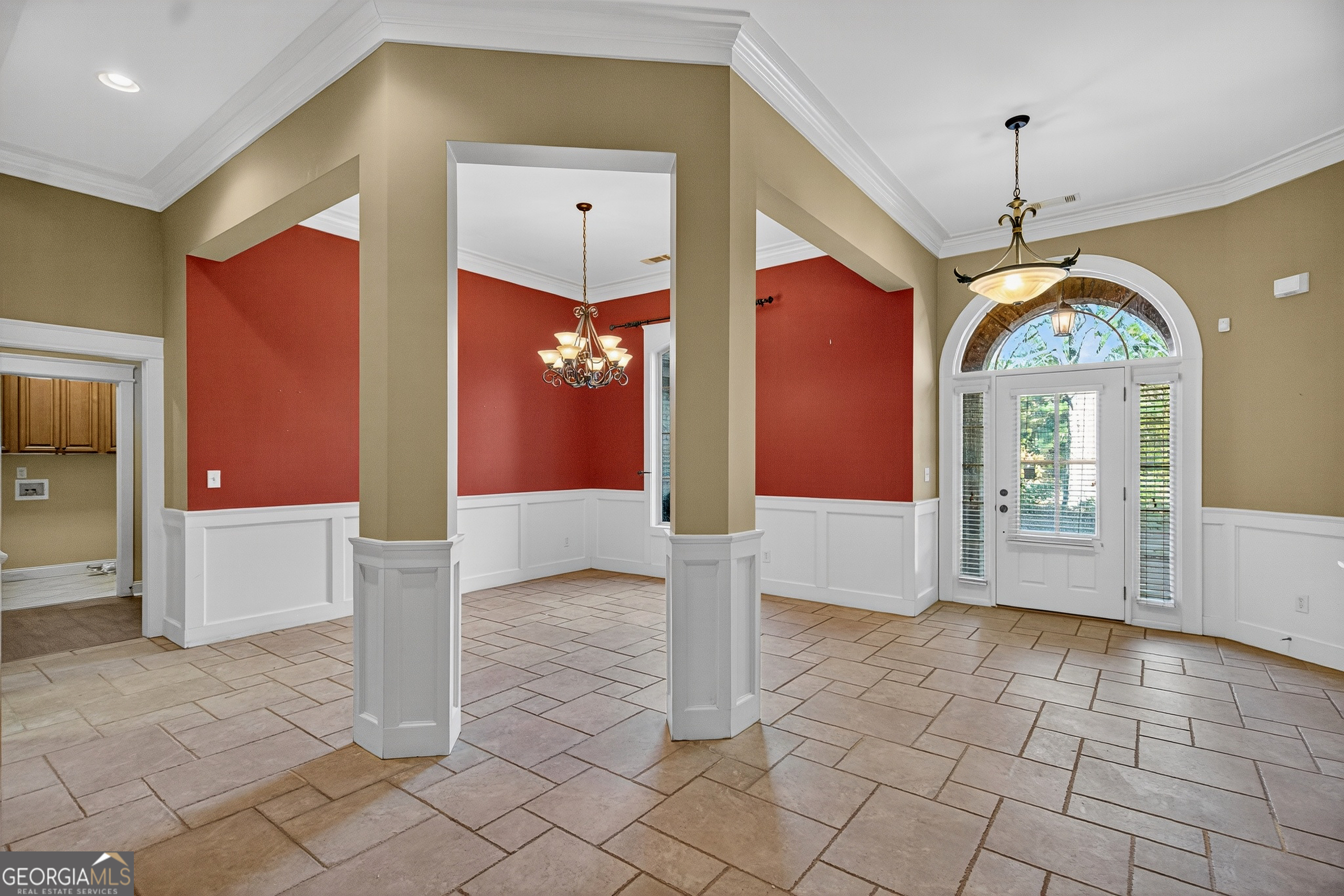101 Riverbluff Drive Property Photo 7