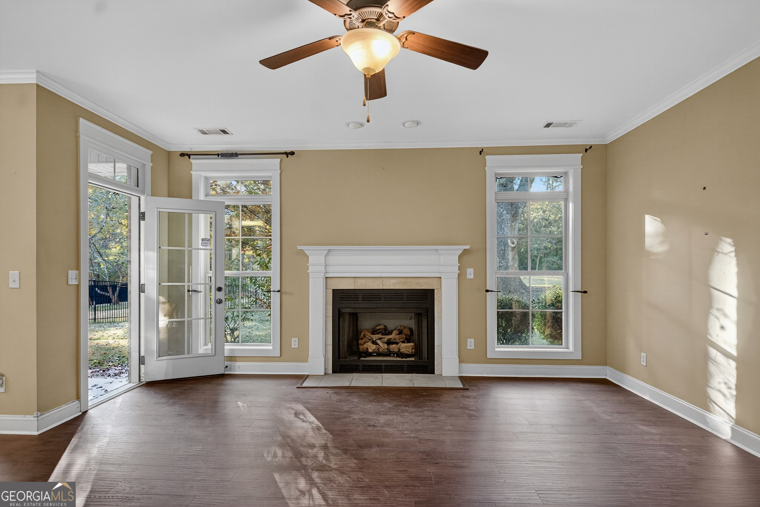 101 Riverbluff Drive Property Photo 16