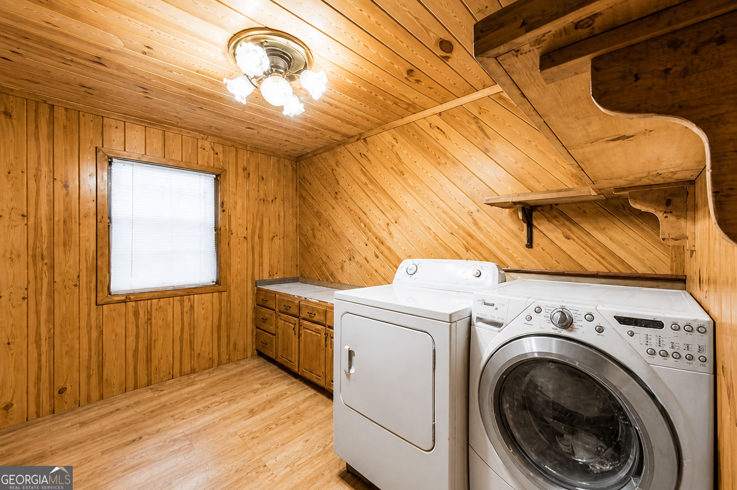 711 Arp Road Property Photo 12