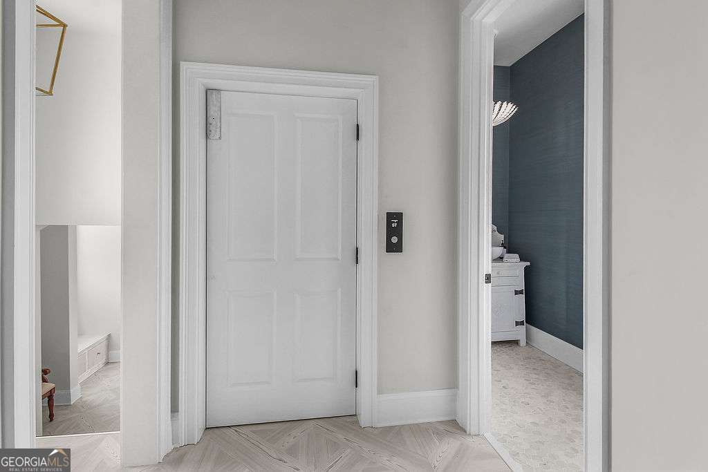20 Taylor Street Property Photo 38