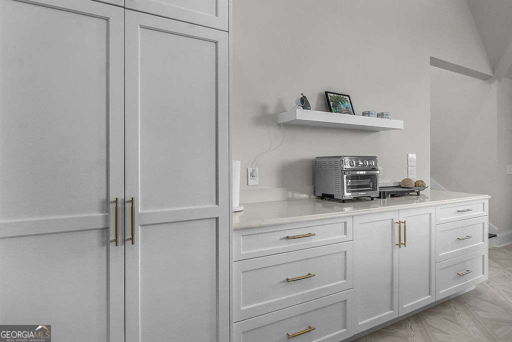 20 Taylor Street Property Photo 50
