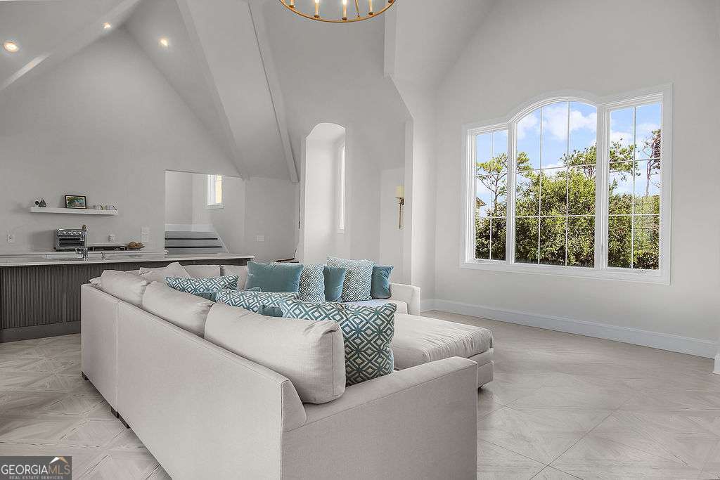 20 Taylor Street Property Photo 61