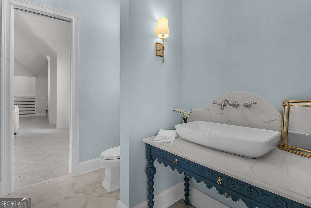 20 Taylor Street Property Photo 68