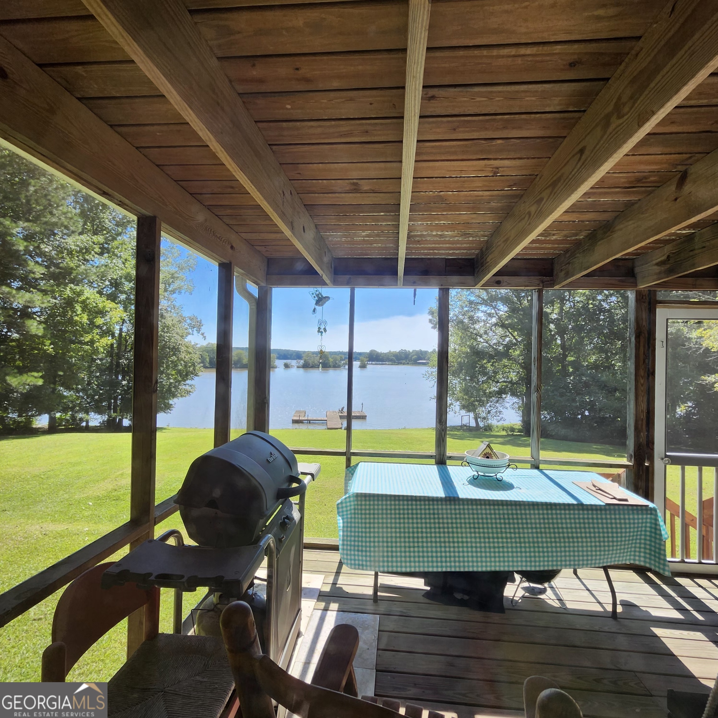 1591 Heidi Trail Property Photo 5