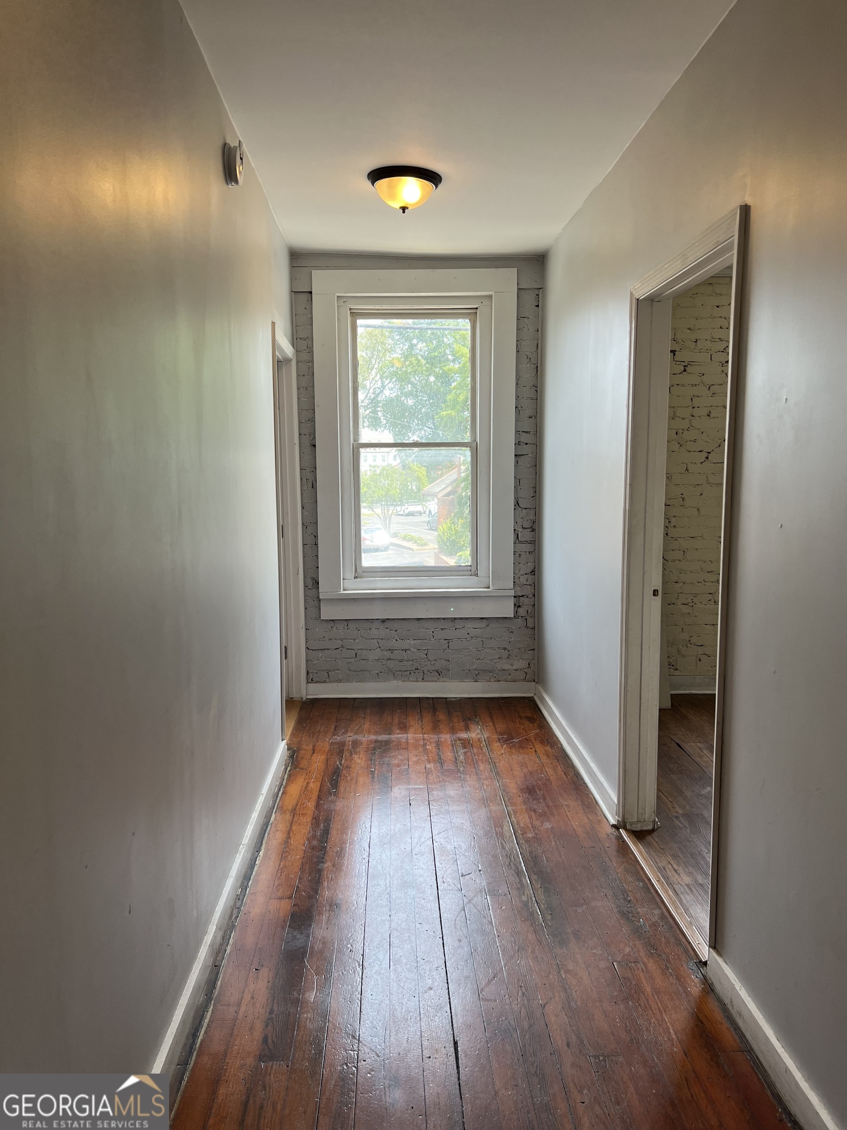 700 Maple Avenue Sw Property Photo 6