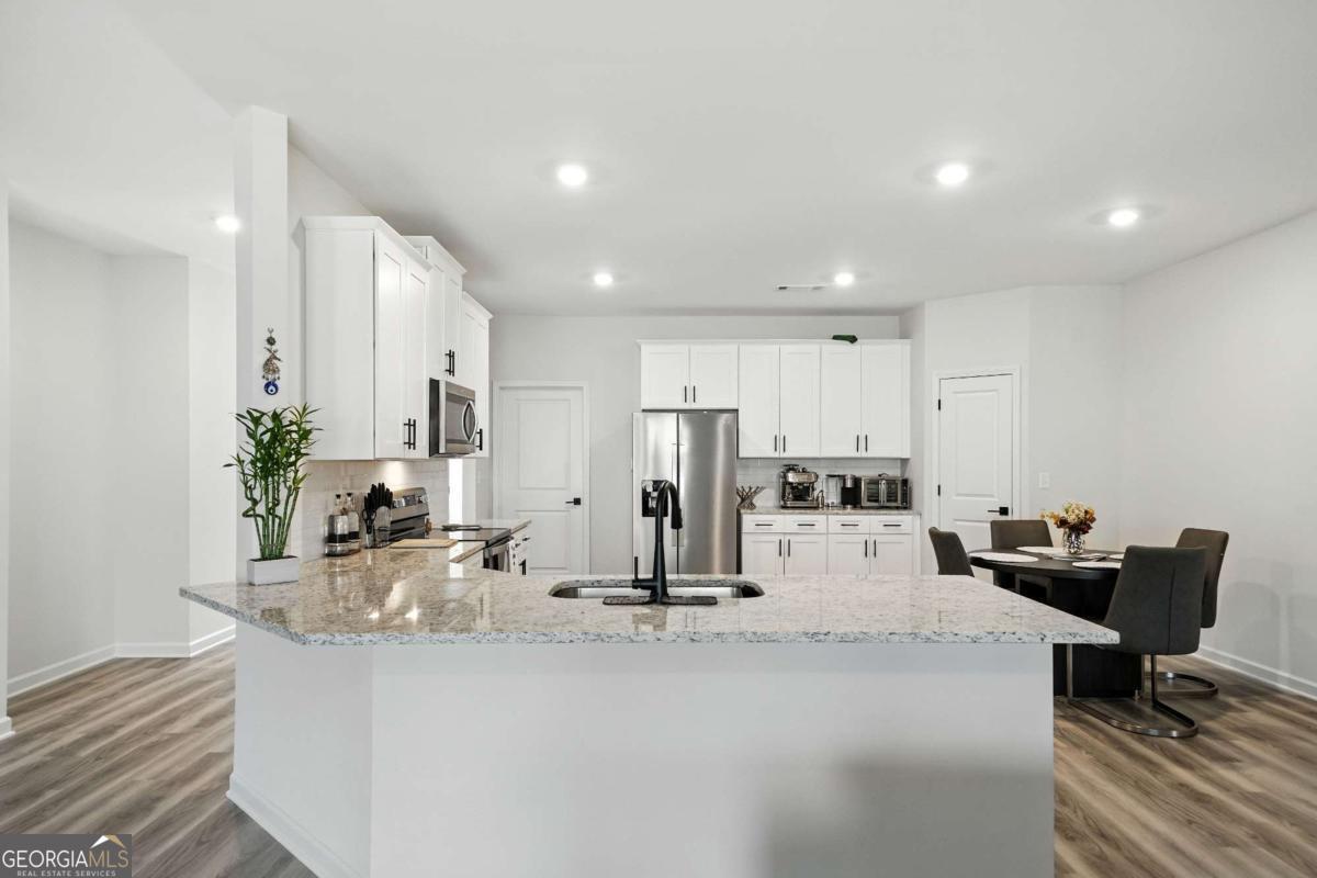 3894 Saddle Bag Court Property Photo 15