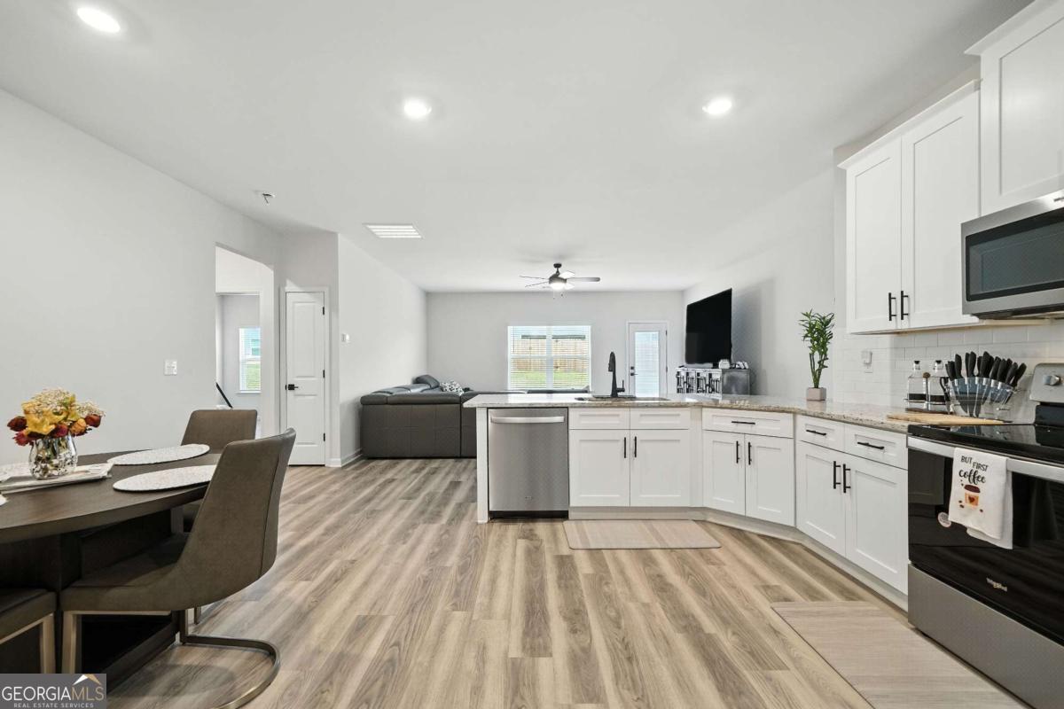 3894 Saddle Bag Court Property Photo 16