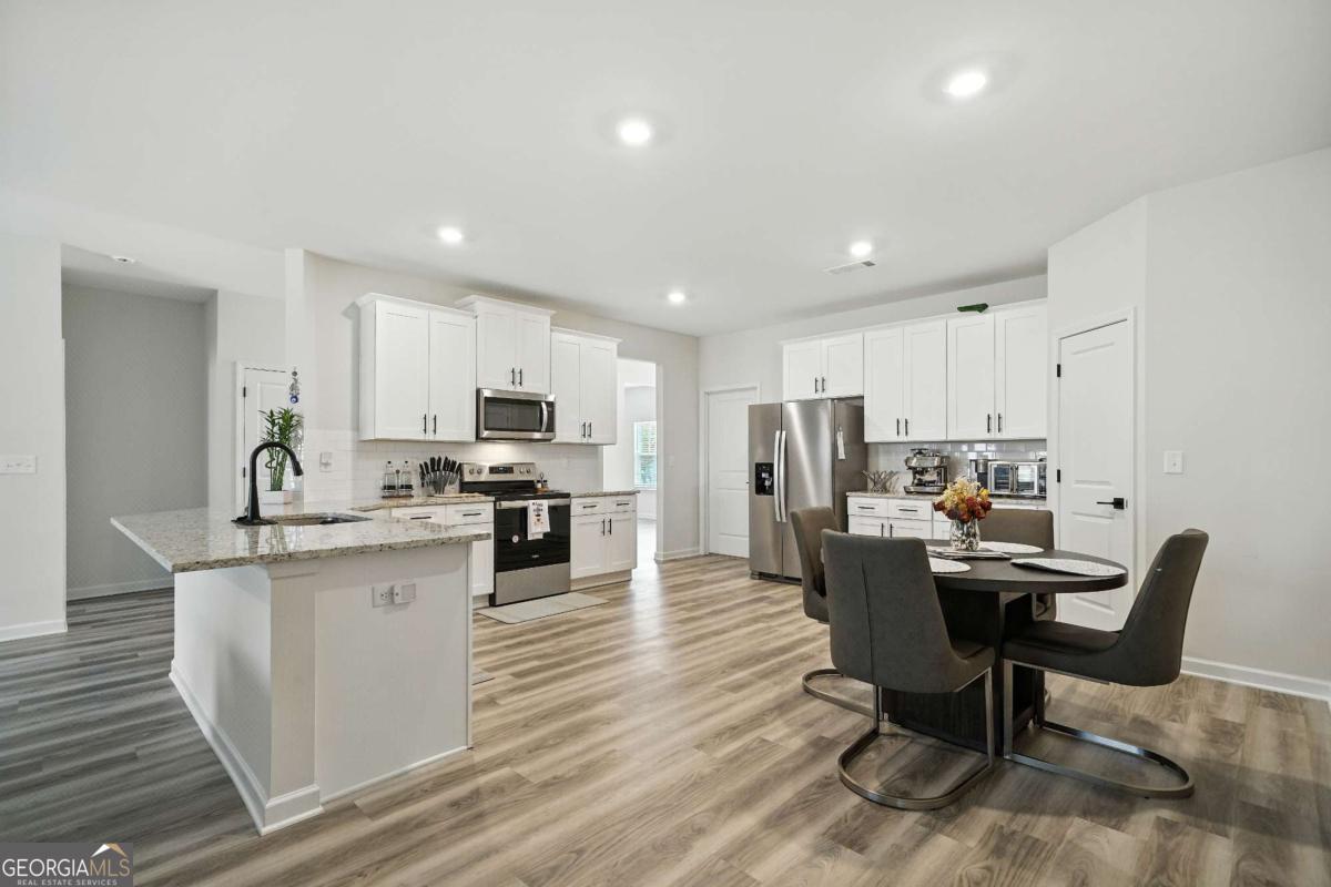 3894 Saddle Bag Court Property Photo 18