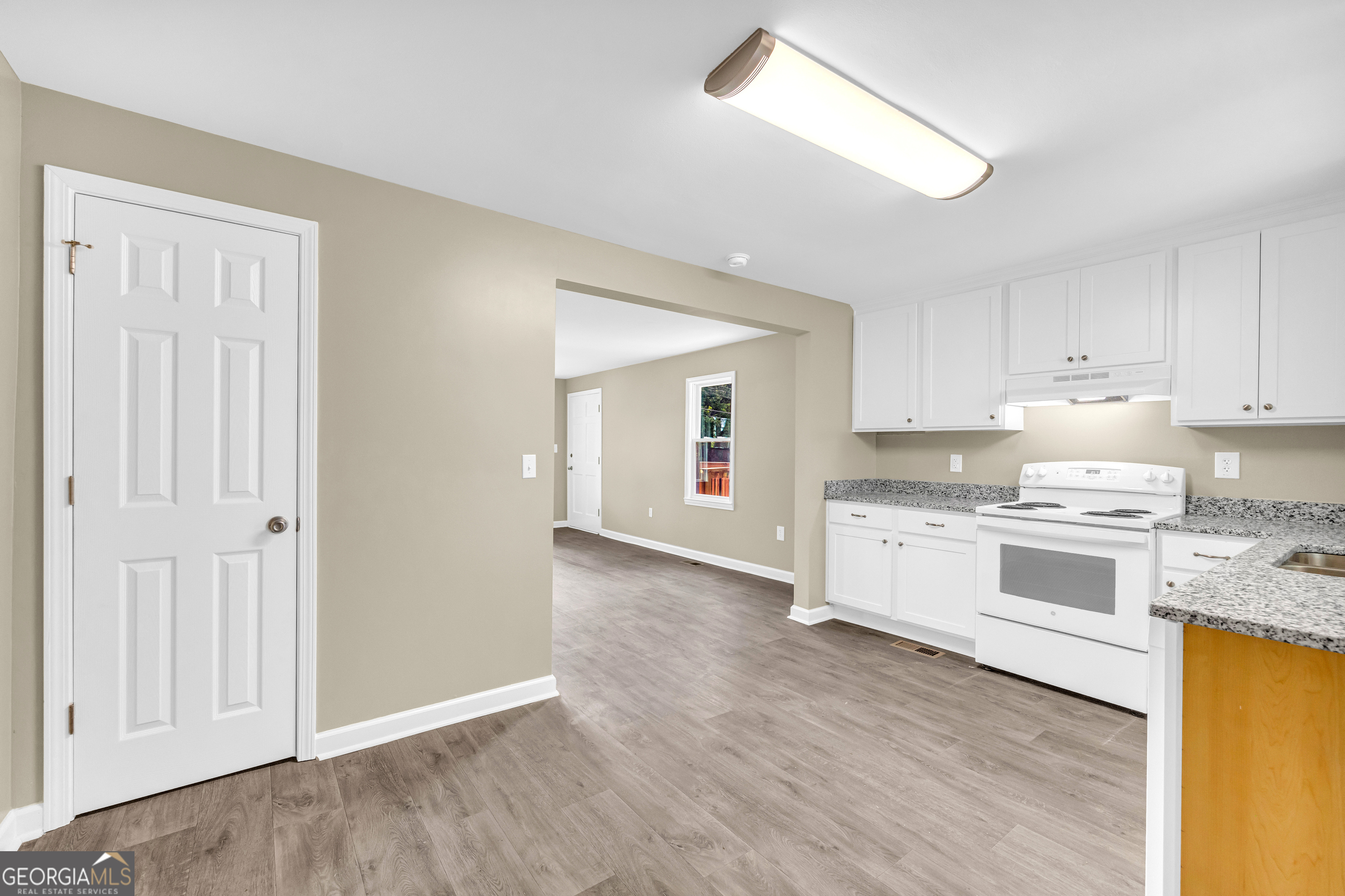 266 Randall Street Property Photo 23