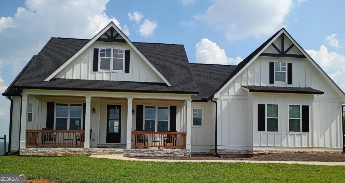 2284 Dabbs Bridge Road Property Photo 2