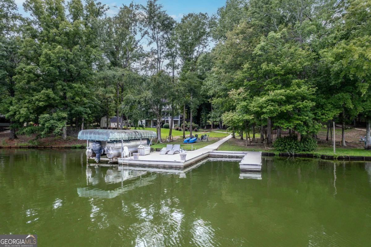 536 River Lake Drive Property Photo 11