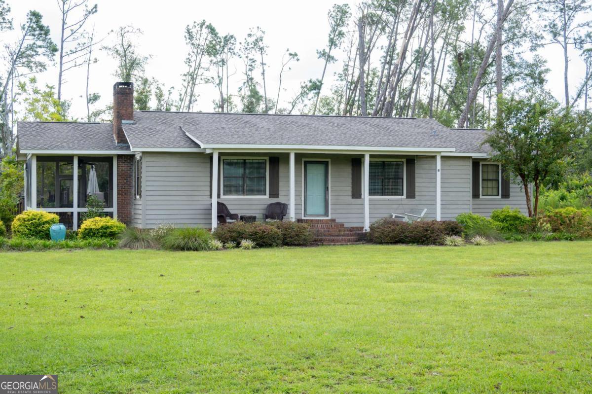 371 Burketts Ferry Road Property Photo 1
