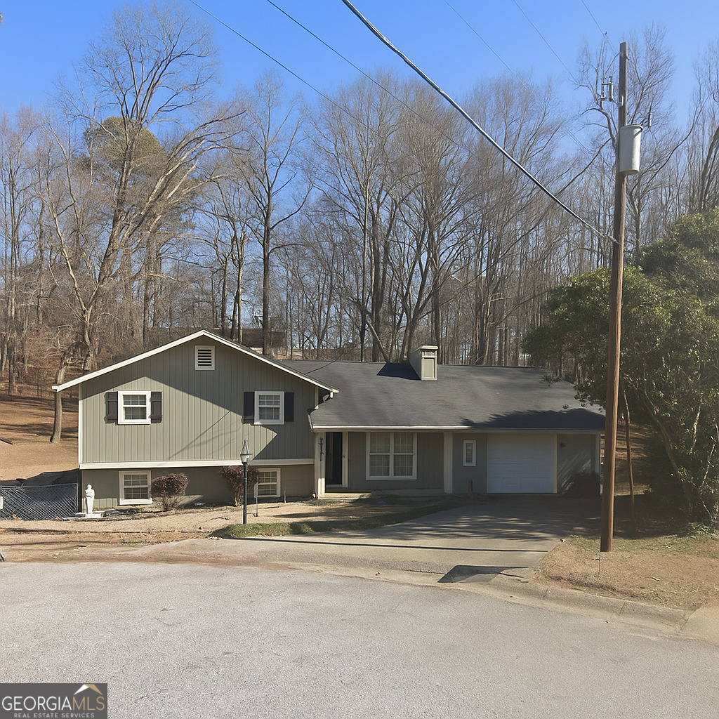 4450 Poplar Court Property Photo 1