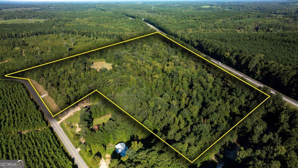 1901 Grey Land Road Property Photo 8