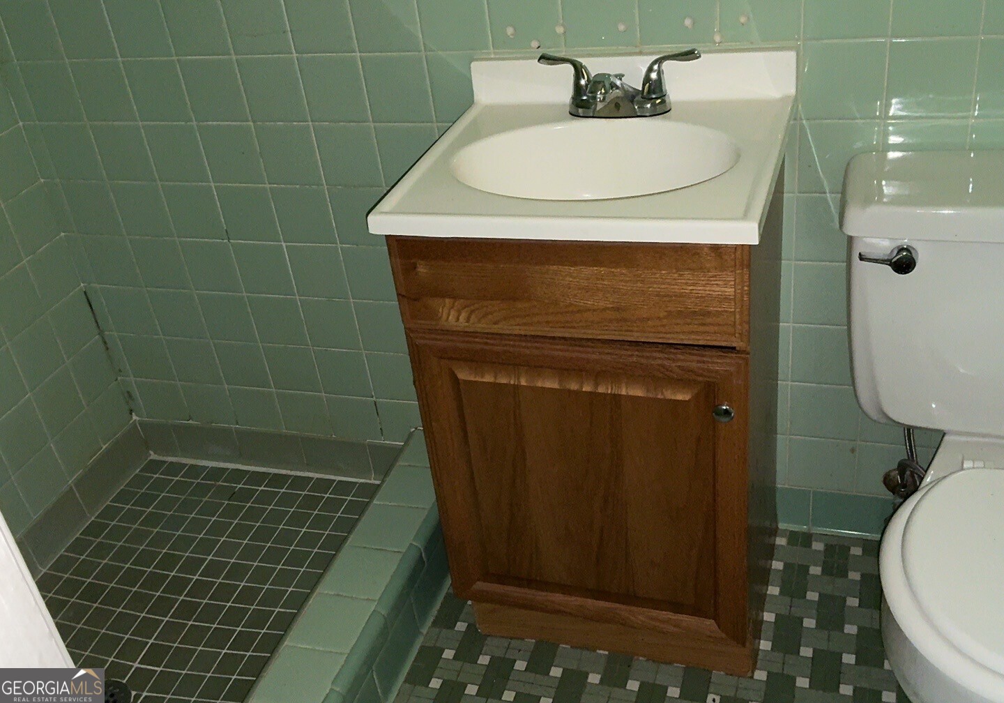 135 Brookside Drive Property Photo 4