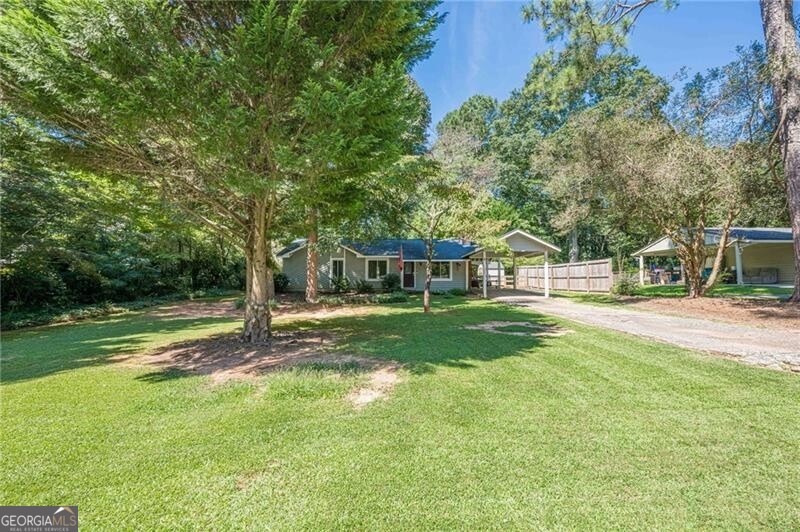 407 Jon Scott Drive Property Photo 3
