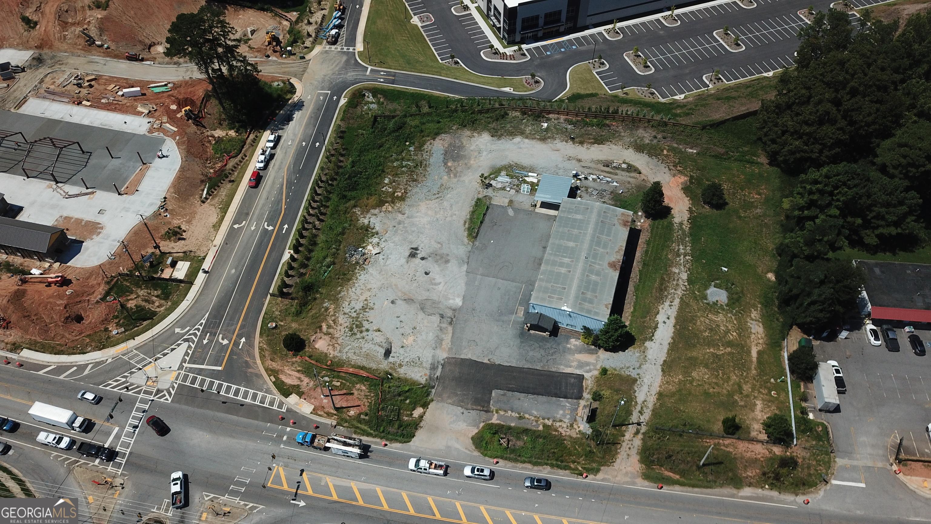 5512 Atlanta Highway Property Photo 2