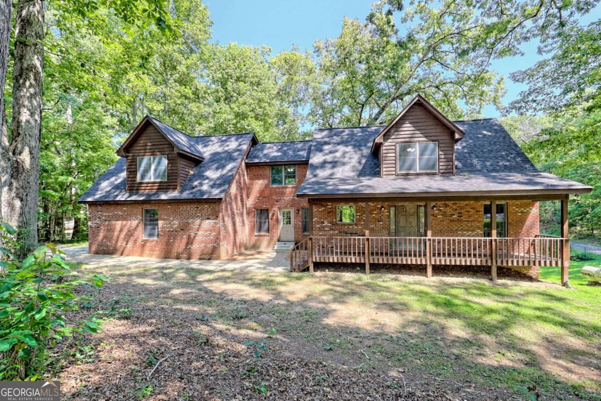 2204 Cedar Cliff Road Property Photo 1