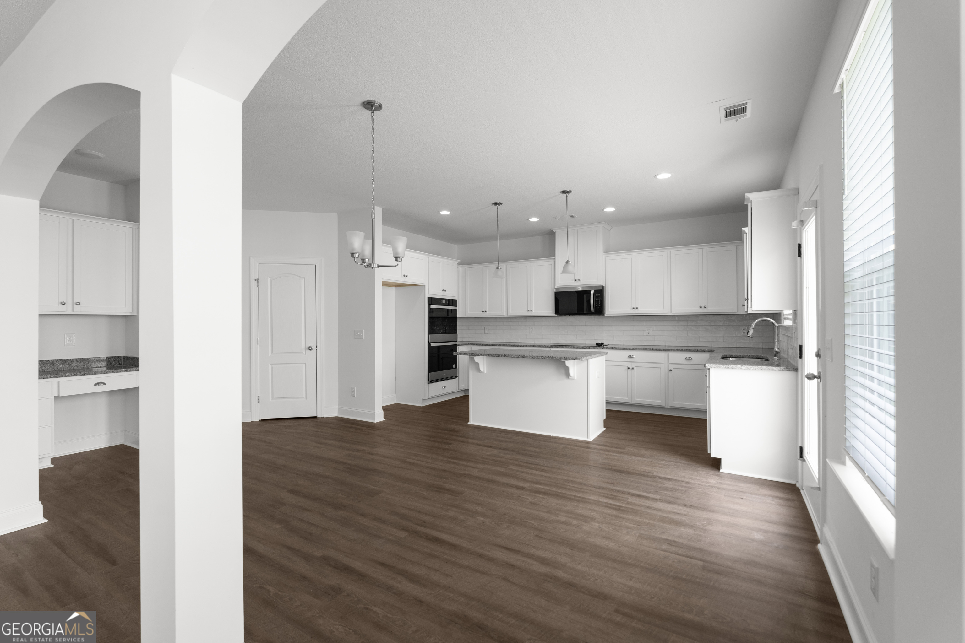 1 St. Anne Court Property Photo 11