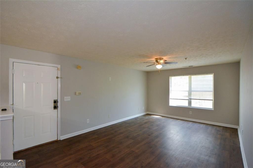 8304 Fairington Village Drive # 8304 Property Photo 6