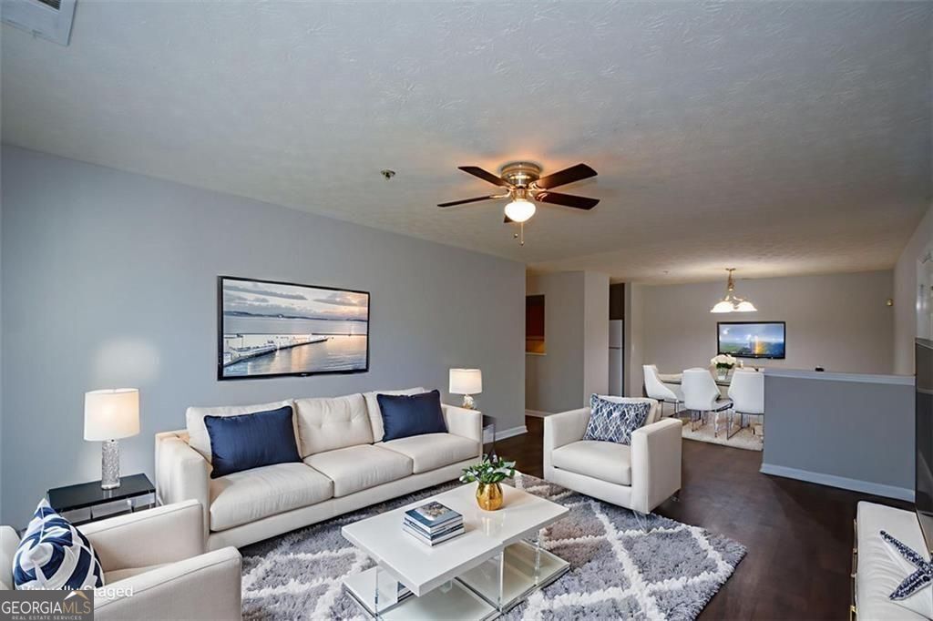 8304 Fairington Village Drive # 8304 Property Photo 7