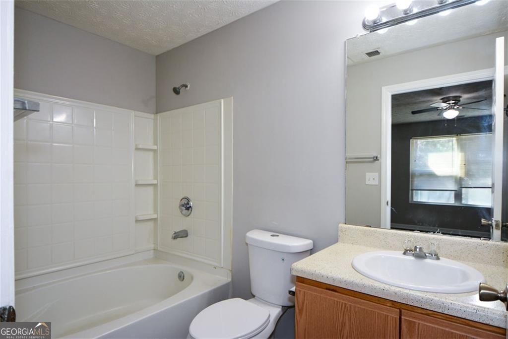 8304 Fairington Village Drive # 8304 Property Photo 33