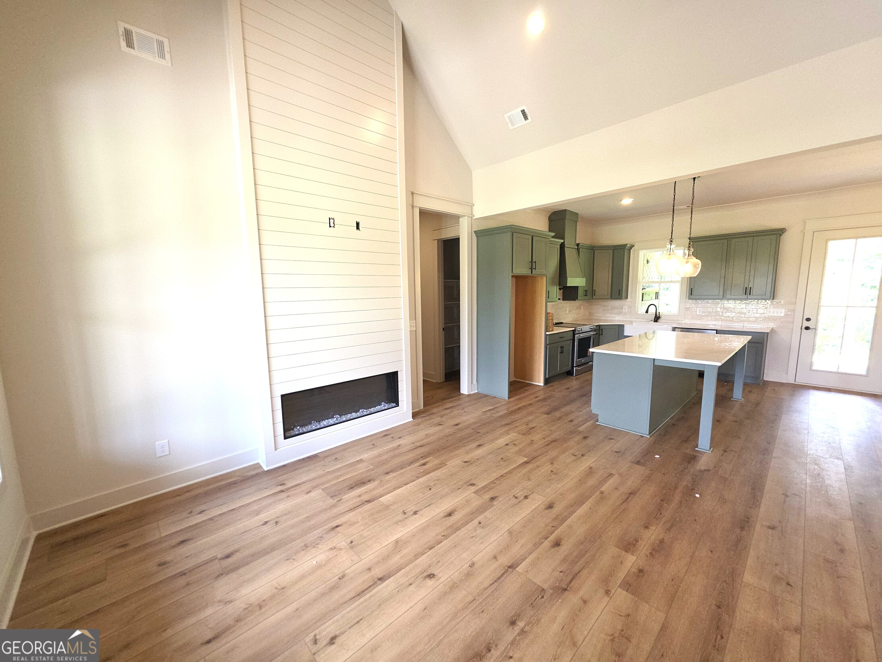 62 Ridgewood Creek Path Property Photo 27