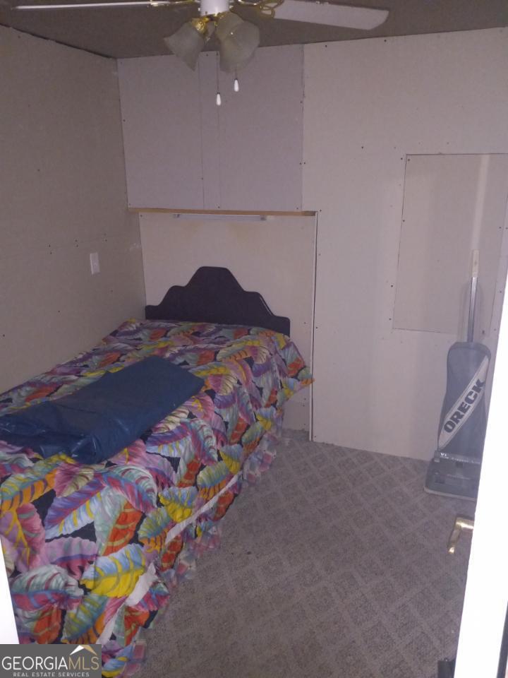 139 Moore Street N Property Photo 22