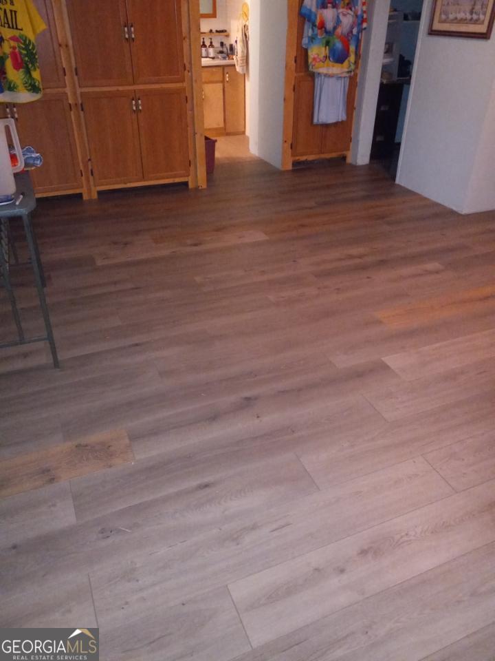 139 Moore Street N Property Photo 32