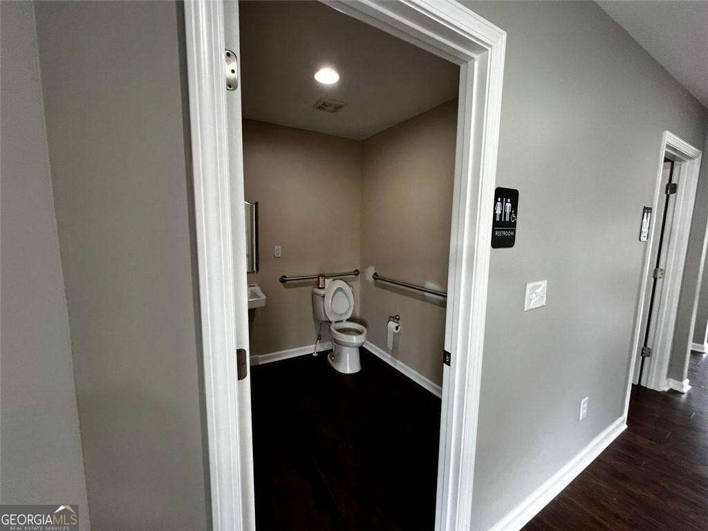12777 Veterans Memorial Highway Property Photo 8