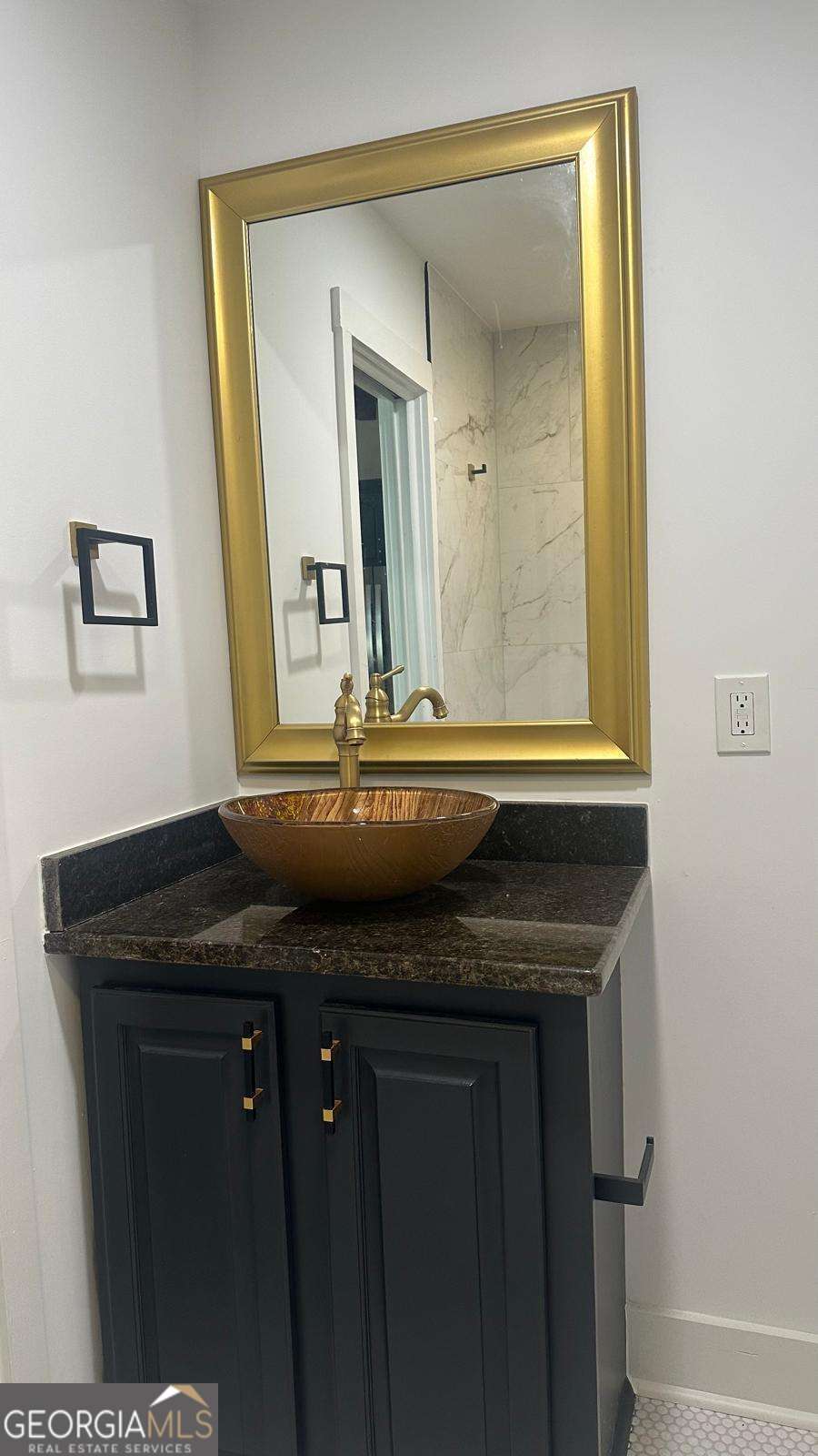 102 Oak Street Property Photo 23
