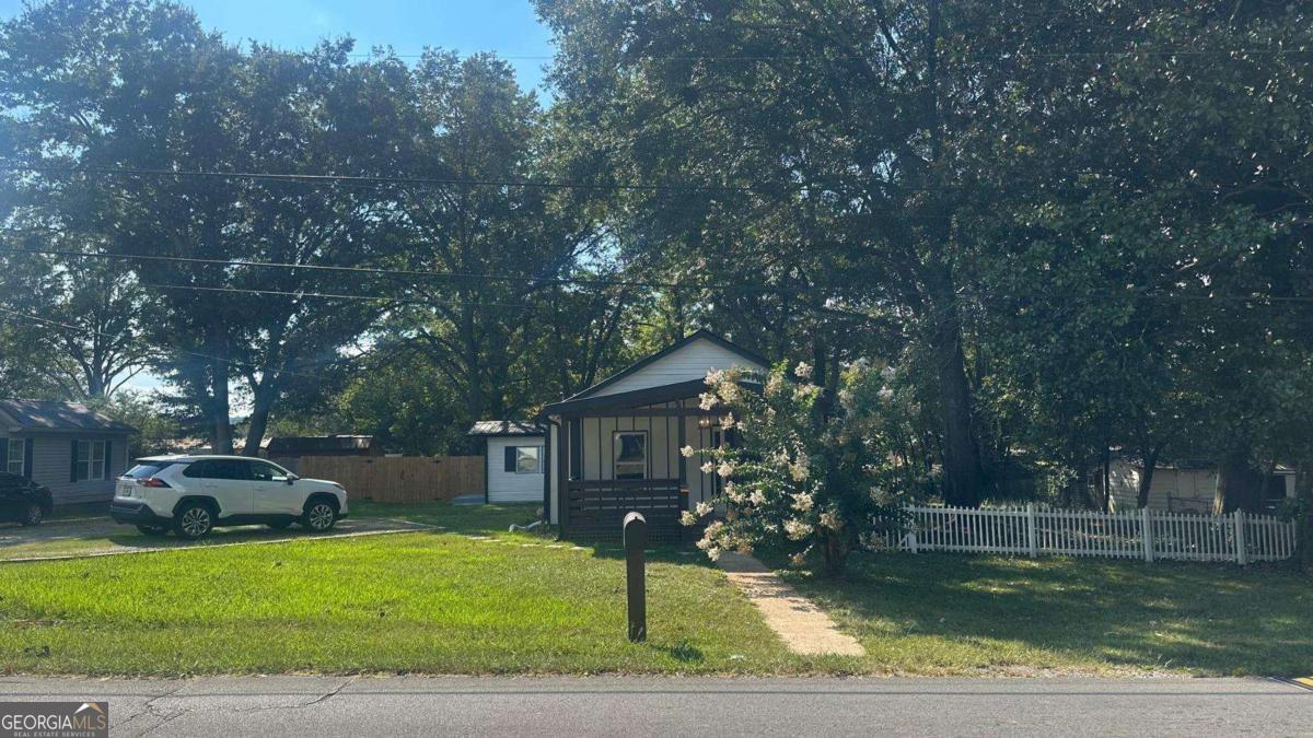 102 Oak Street Property Photo 31