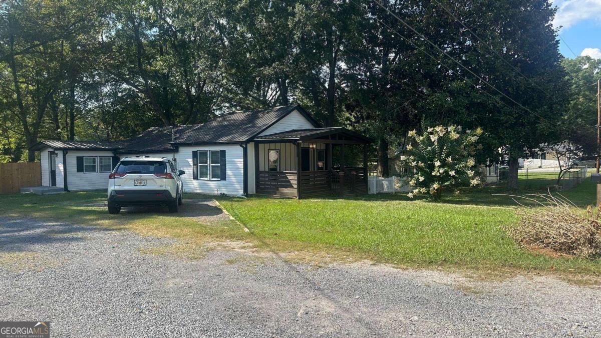102 Oak Street Property Photo 53