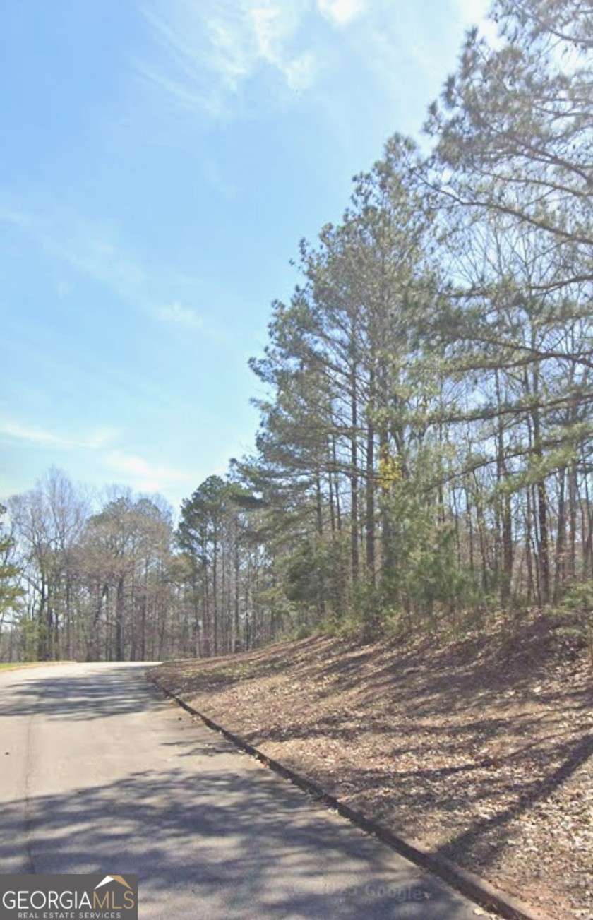 205 Long Cove Drive Property Photo 1
