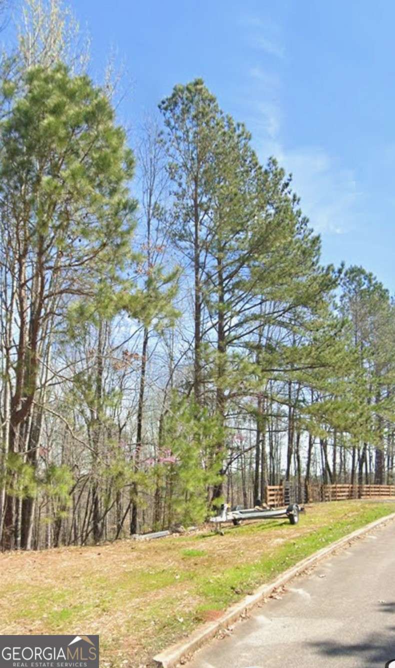 205 Long Cove Drive Property Photo 7