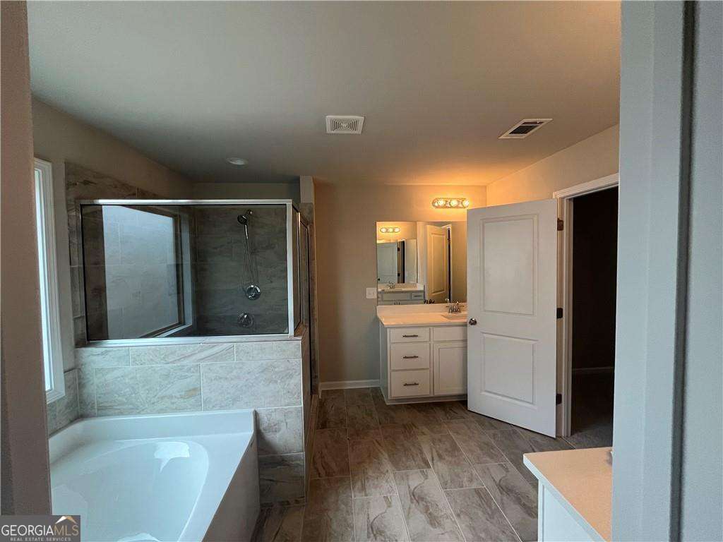 408 Elkhorn Glen Court Property Photo 15
