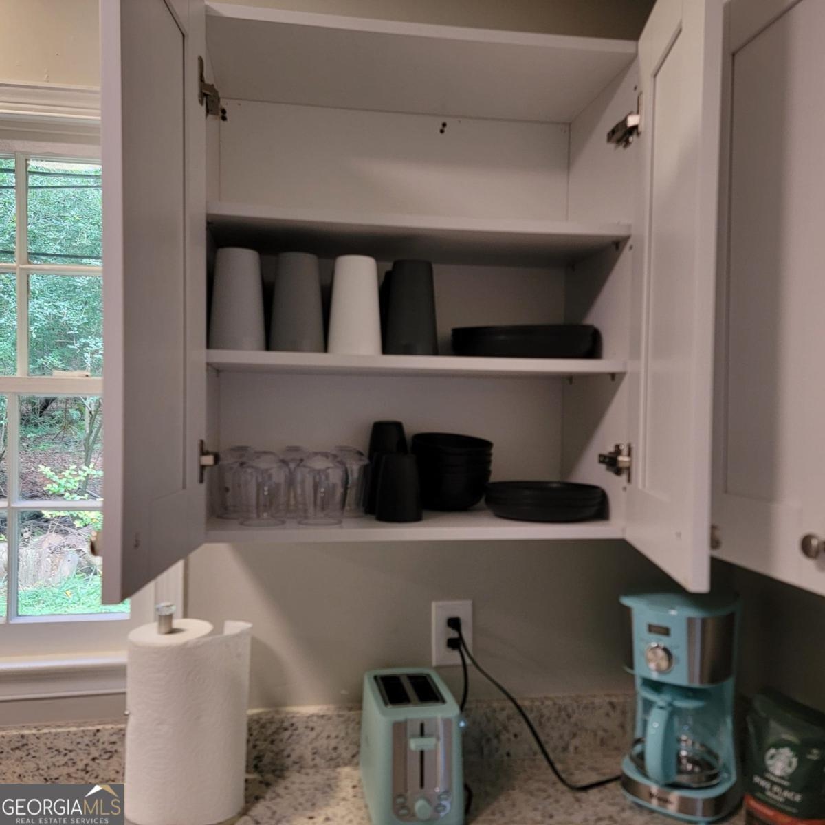 192 Sunny Hills Drive Property Photo 12