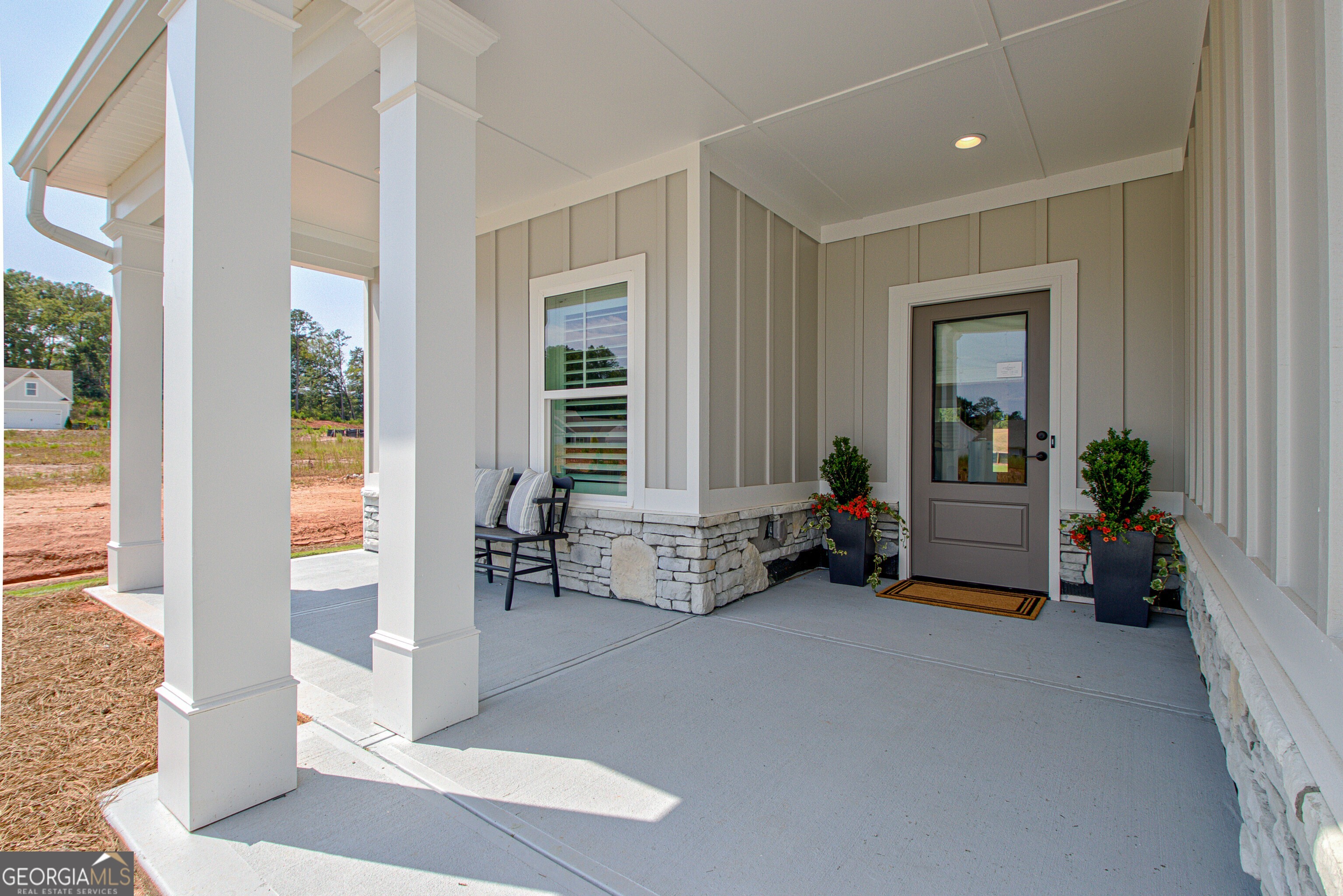 65 Redhaven Drive Property Photo 2