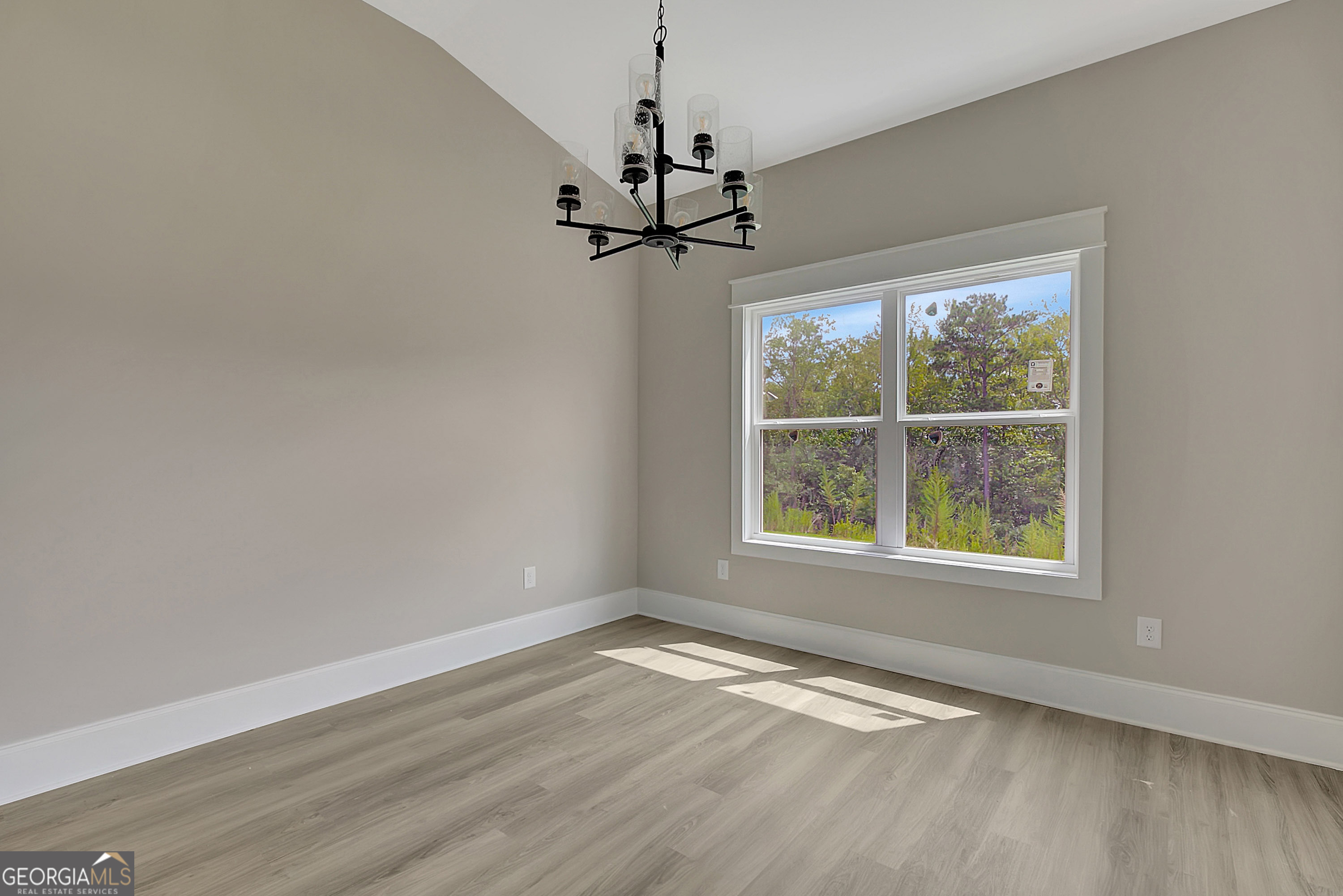 65 Redhaven Drive Property Photo 35