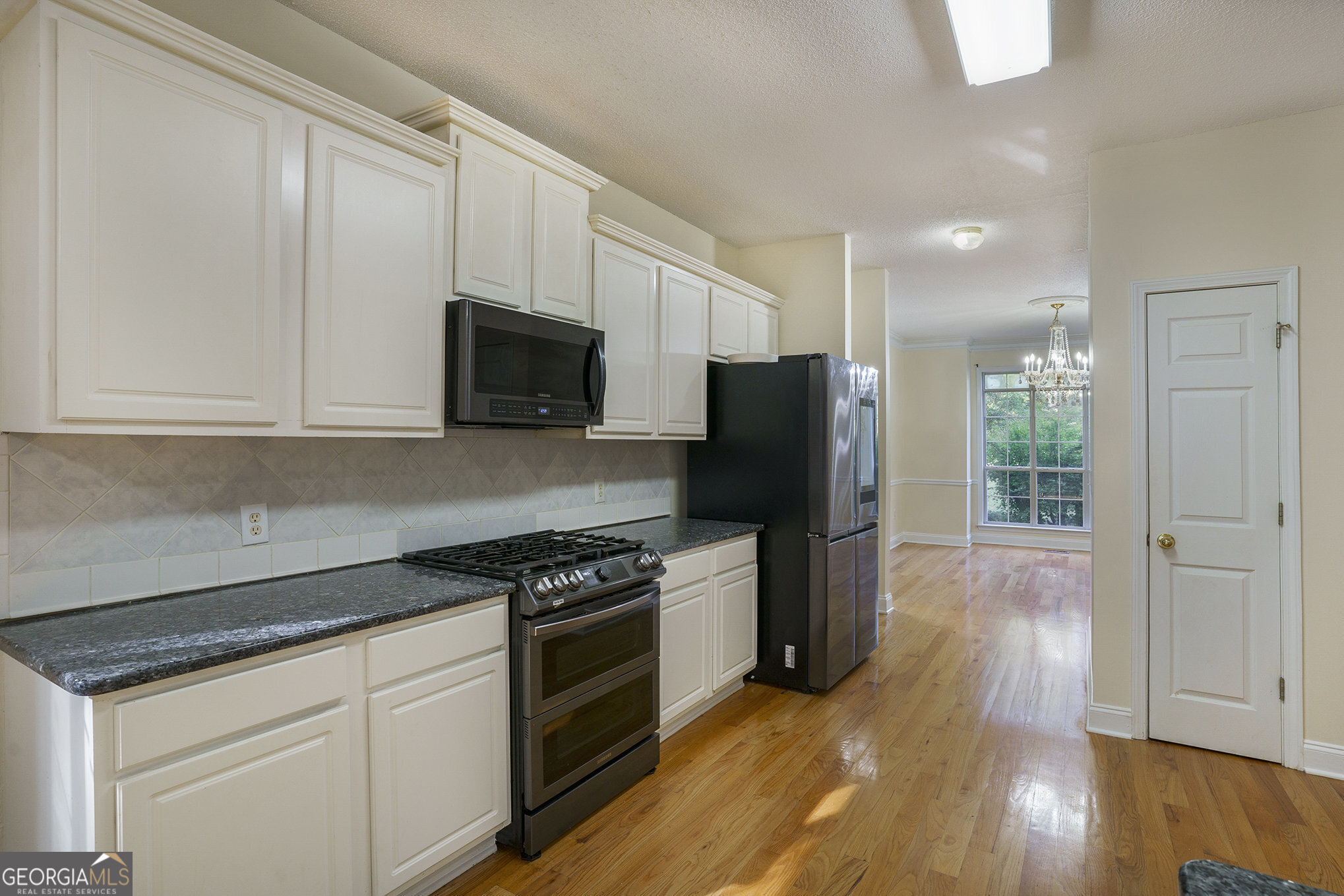 407 River Forest Drive Property Photo 12