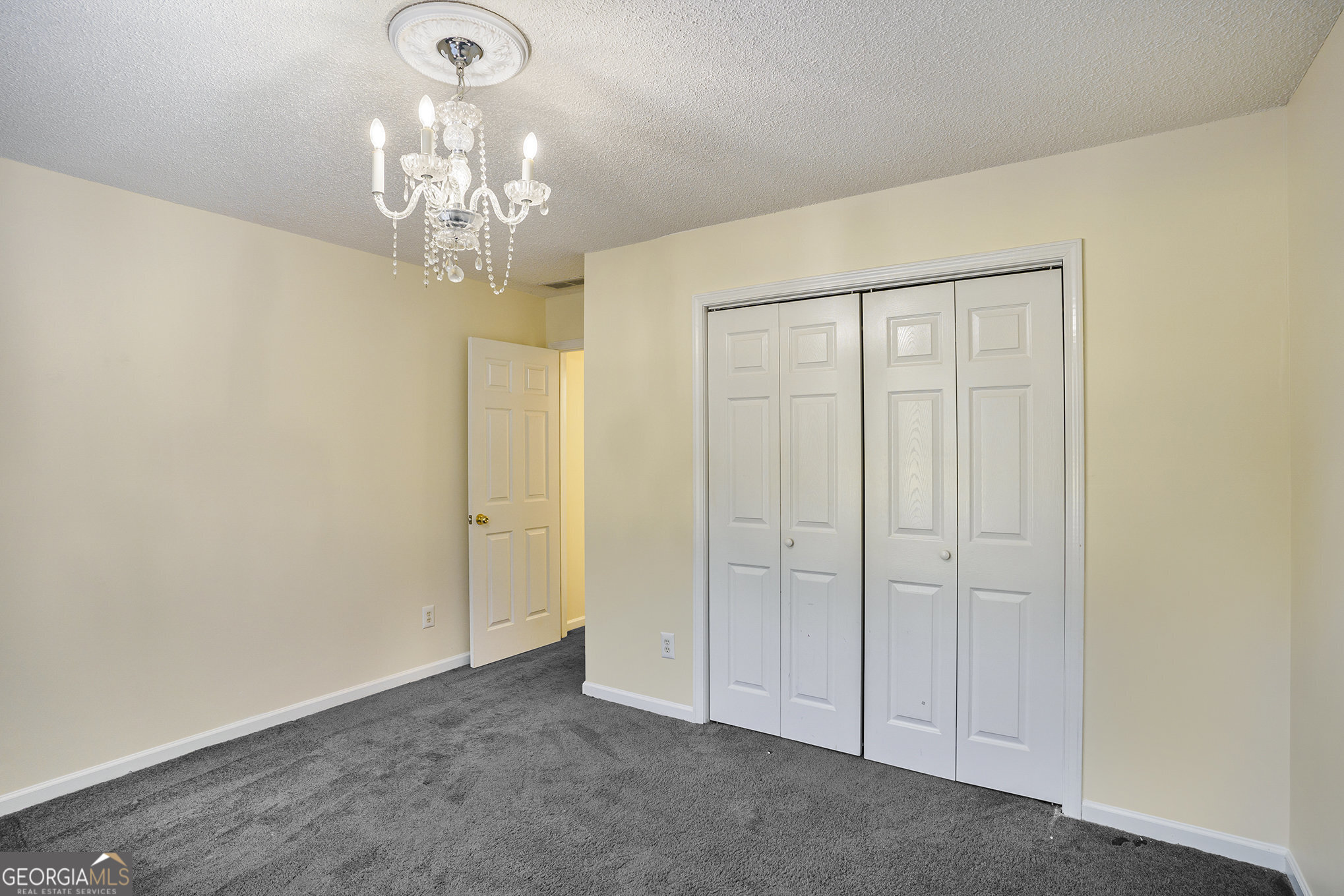407 River Forest Drive Property Photo 29