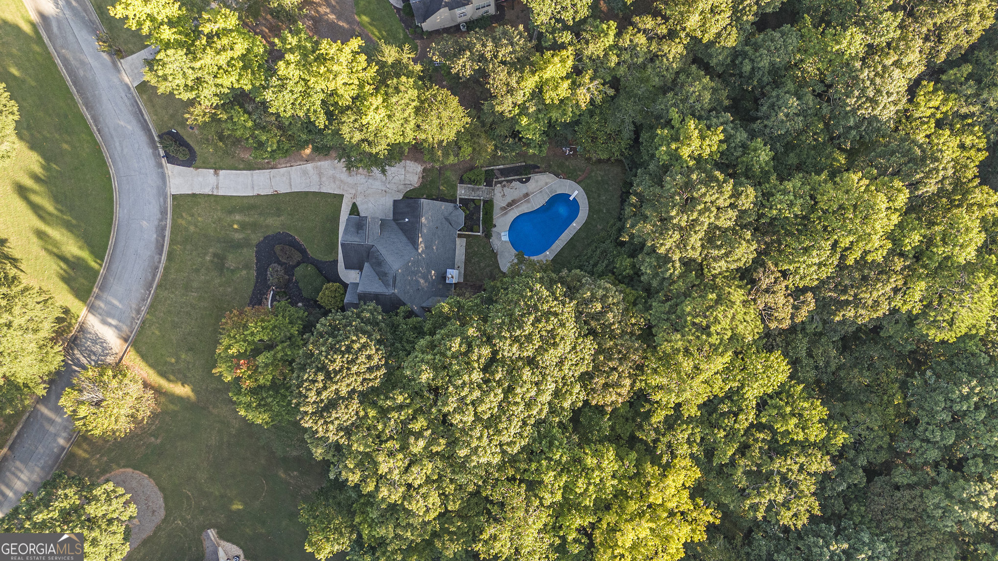 407 River Forest Drive Property Photo 45