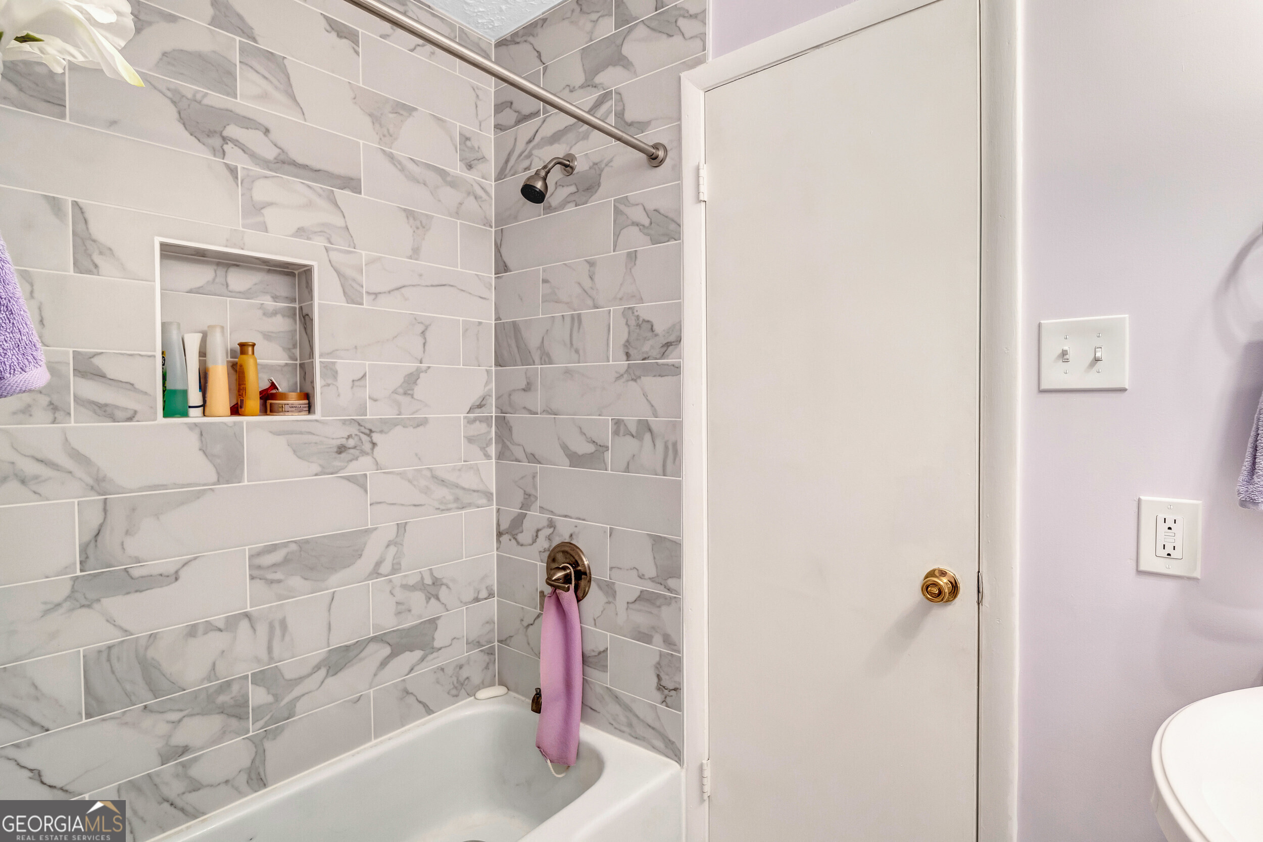 2805 Northeast Expressway Ne # C12 Property Photo 20