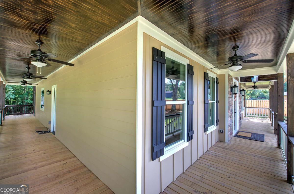 10 Dove Pointe Property Photo 7