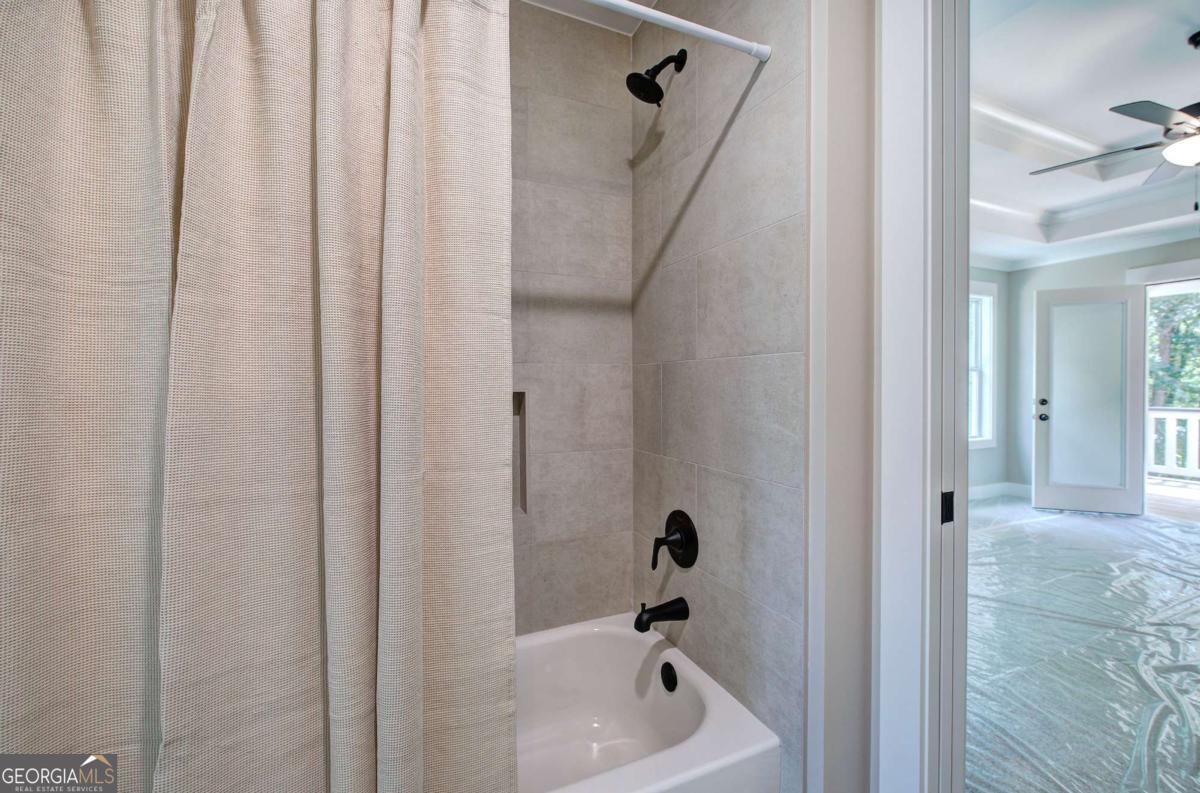 10 Dove Pointe Property Photo 47
