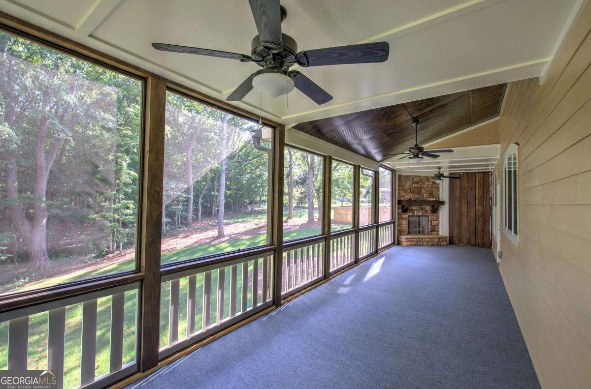 10 Dove Pointe Property Photo 48